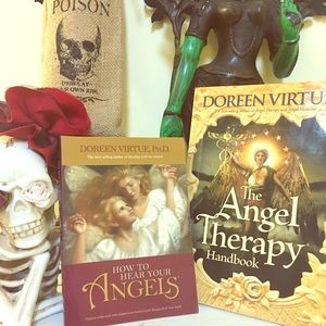 2 paperback handbooks on Spiritual/Psychic Ability